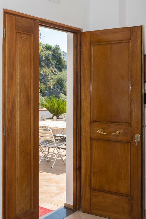 "Casalena" Villa A Furore Amalfi Coast Con Grande Terrazzo E Vista Sul Mare Exterior foto